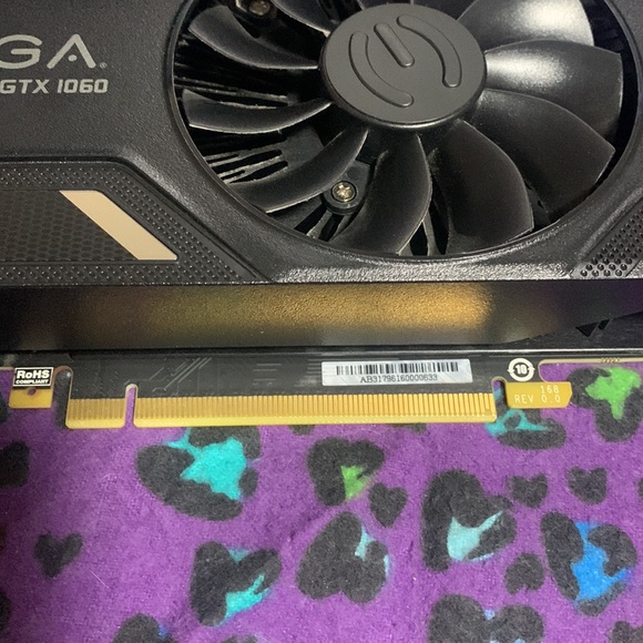 EVGA GeForce gtx 1060 3 gigabyte VRAM Graphics Card - Picture 2 of 8